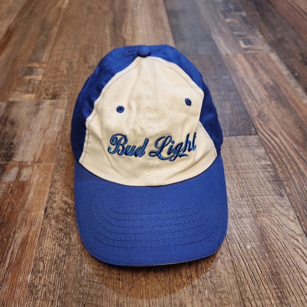 Bud Light Hat - Picture 1 of 3